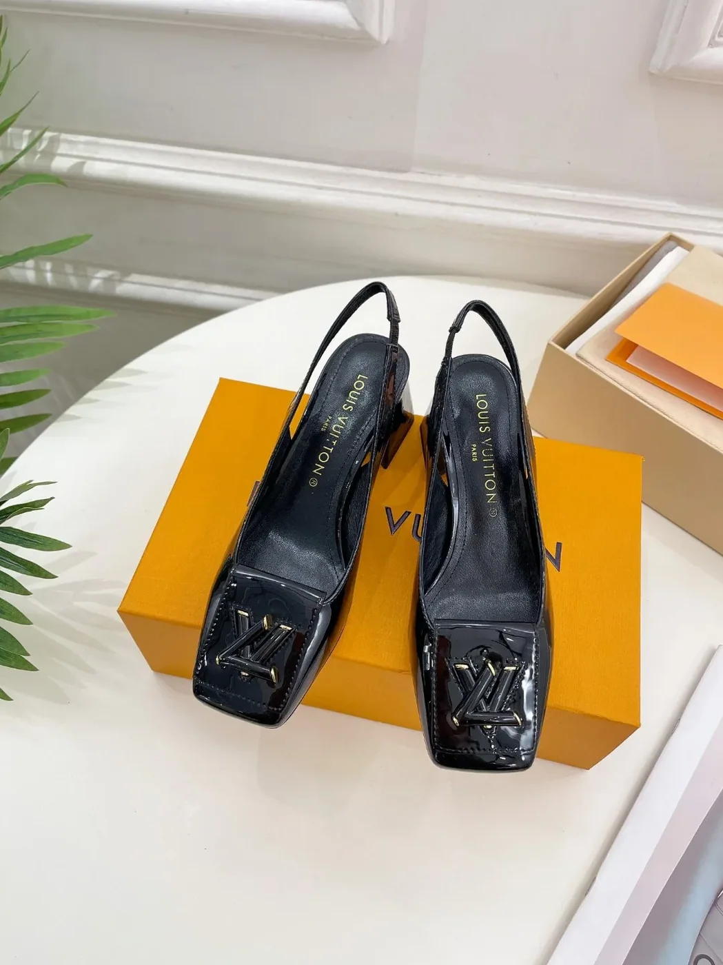 Louis Vuitton Shake Slingback Pump Black 1AB0TR