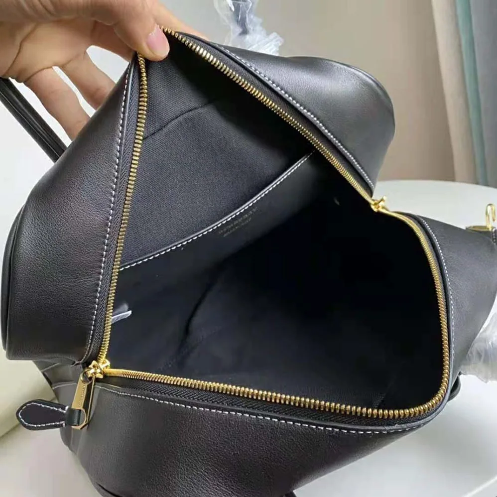 Burberry Medium Horseferry Print Cotton Canvas Half Cube Bag for Women in Black Burberry Medium Horseferry Print Cotton Canvas Half Cube Bag for Women in Black