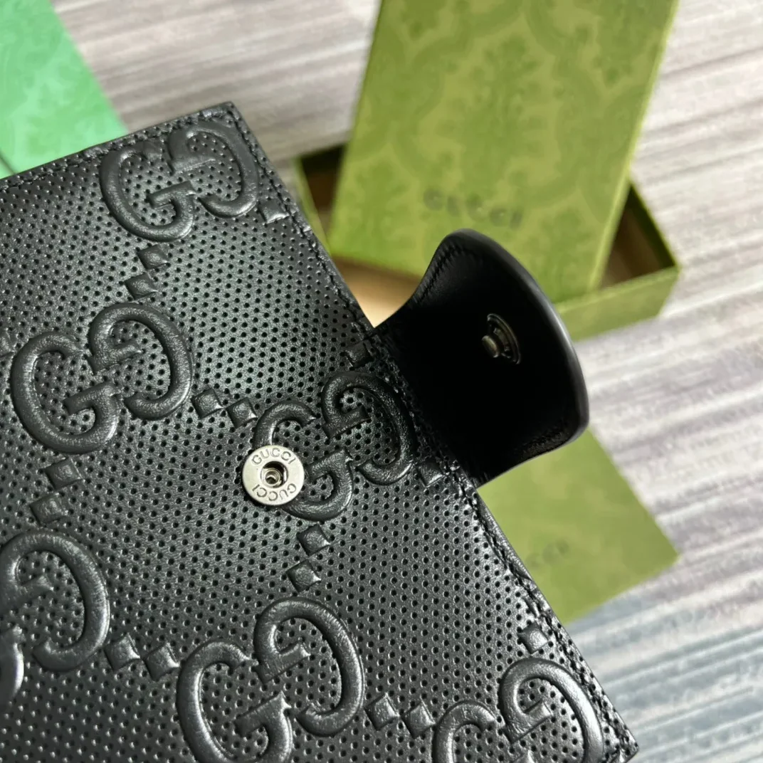 GG Embossed Passport Case Black /