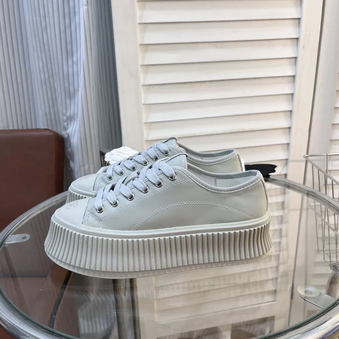 Chanel Gutdzu Sneakers White