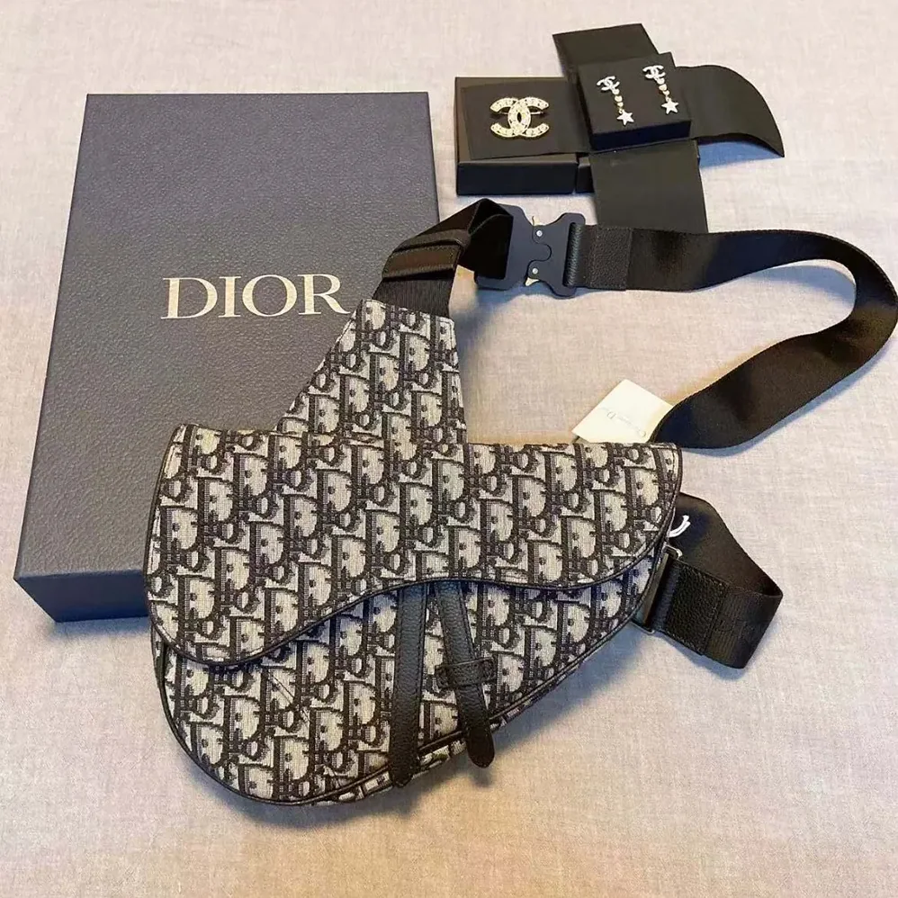 Dior Saddle Bag Beige and Black Dior Oblique Jacquard for Men Dior Saddle Bag Beige and Black Dior Oblique Jacquard for Men