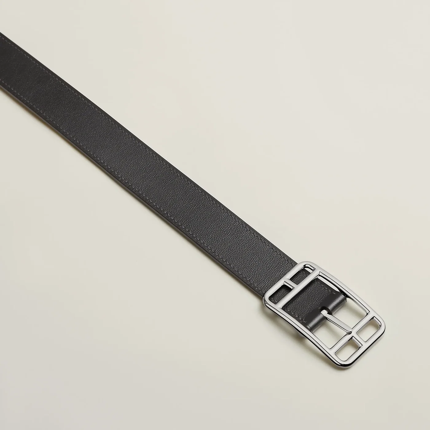 Hermes Cape Cod Reversible Belt Graphite in Craie