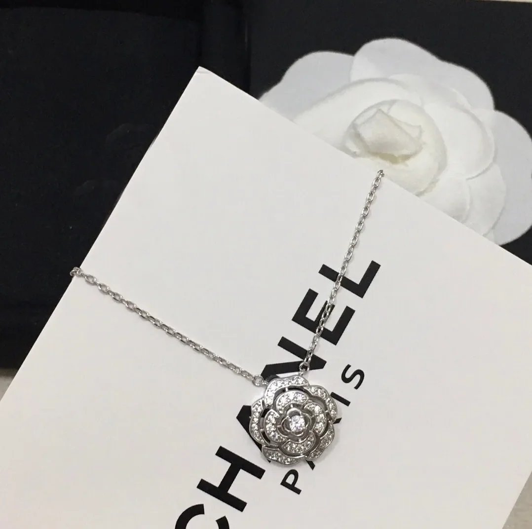 Chanel Bouton De Camélia Necklace Silver Tone