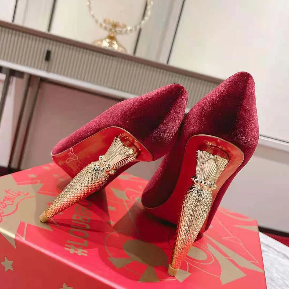 Christian Louboutin Lipchick Pump 100 mm Heel Height for Women in Red
