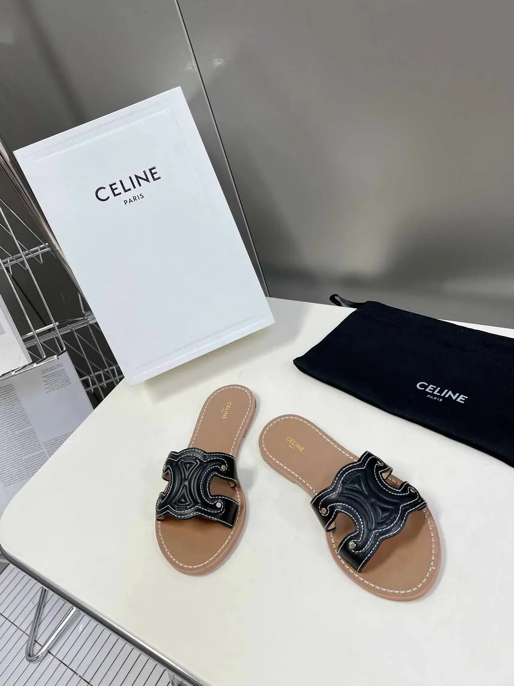 Celine Triomphe Mule Black .38NO Celine Triomphe Mule Black .38NO
