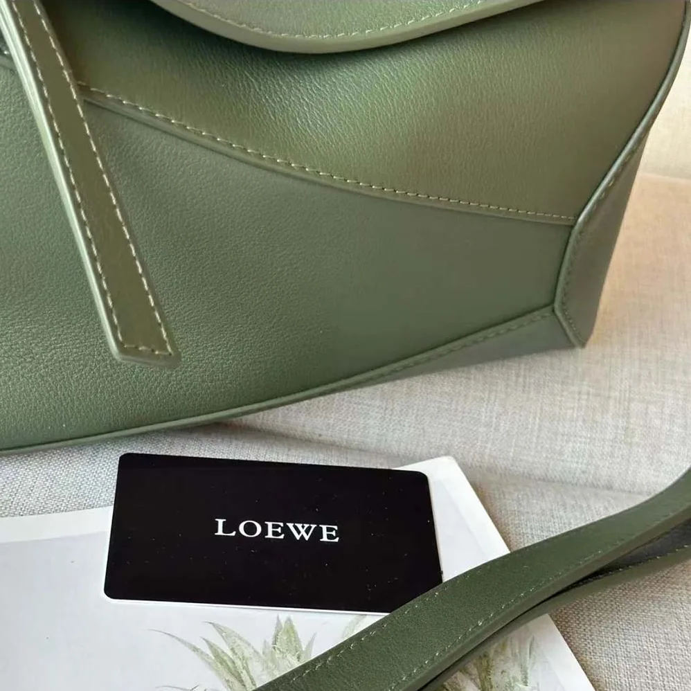 Loewe Small Puzzle Bag in Classic Calfskin for Unisex in Green Loewe Small Puzzle Bag in Classic Calfskin for Unisex in Green