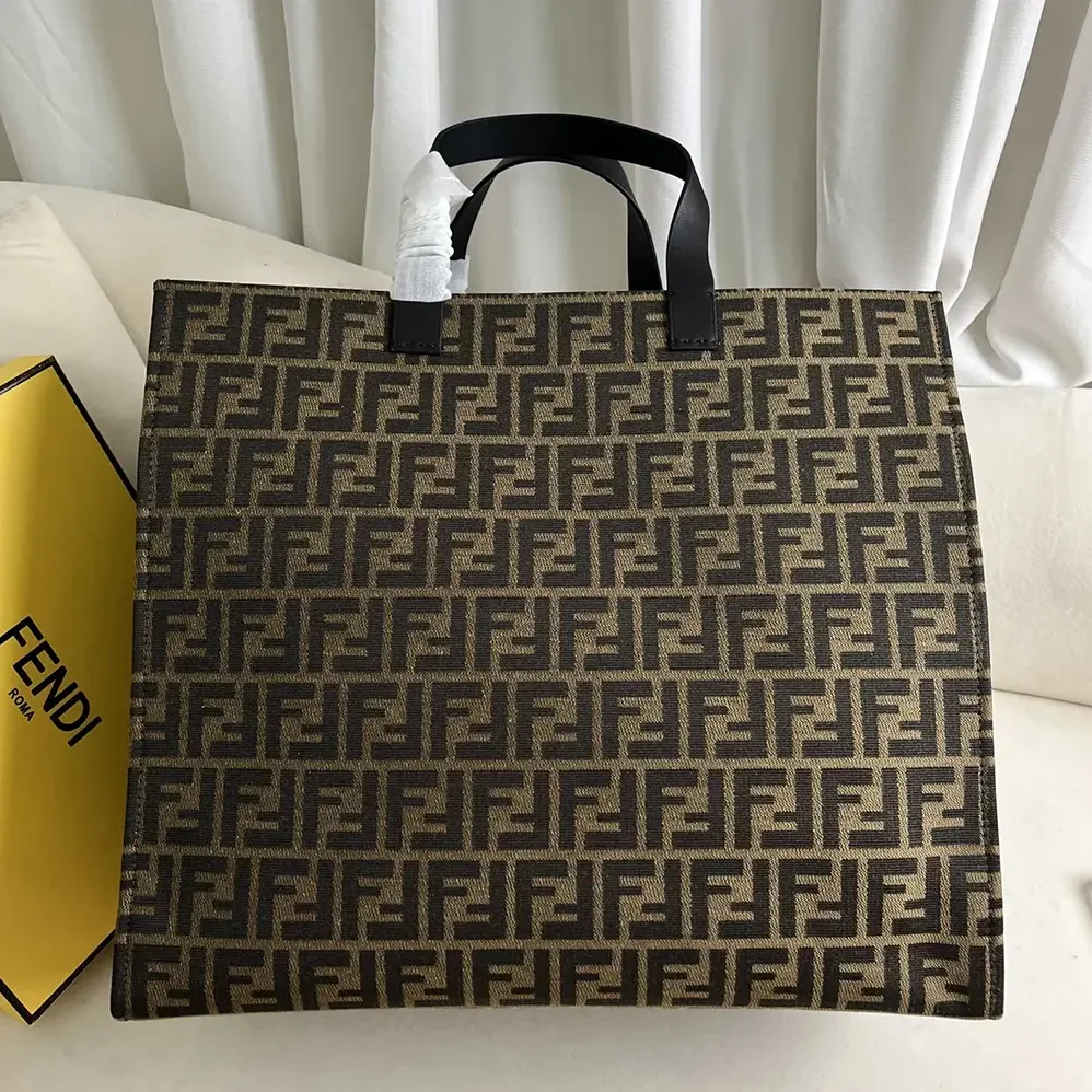 Fendi Shopper FENDI x FRGMT x POKÉMON Brown FF Fabric Bag for Unisex Fendi Shopper FENDI x FRGMT x POKÉMON Brown FF Fabric Bag for Unisex