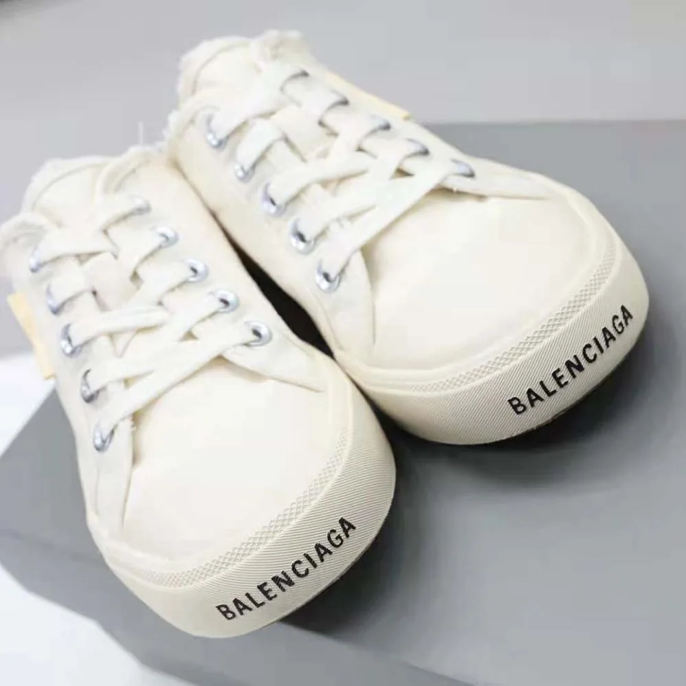 Balenciaga Paris Sneaker Mule in White Destroyed Cotton and White Rubber for Unisex Balenciaga Paris Sneaker Mule in White Destroyed Cotton and White Rubber for Unisex