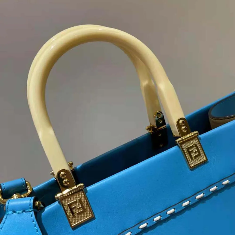 Fendi Sunshine Medium Leather Shopper for Women in Blue Fendi Sunshine Medium Leather Shopper for Women in Blue
