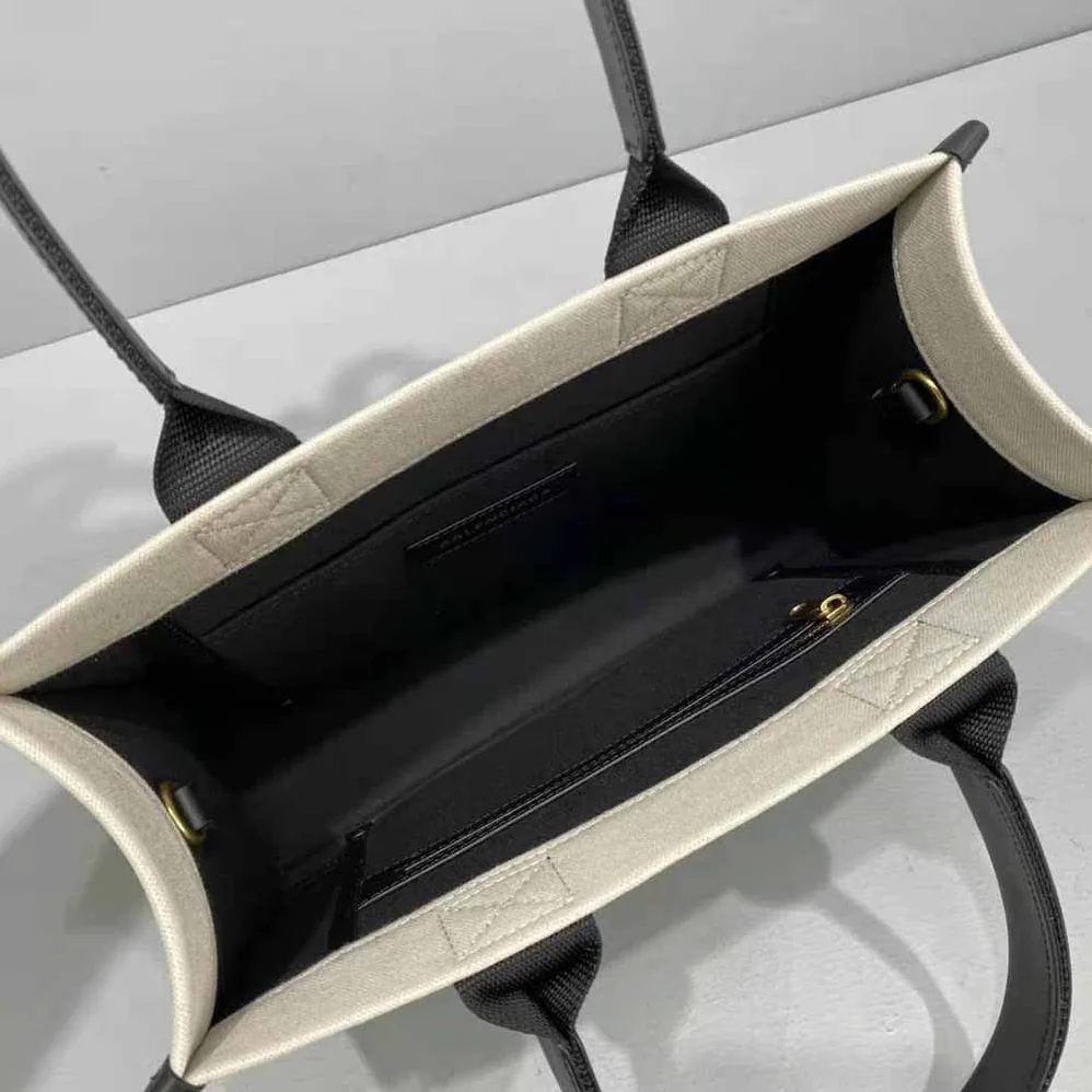 Balenciaga Hardware Small Tote Bag With Strap for Women in White Balenciaga Hardware Small Tote Bag With Strap for Women in White