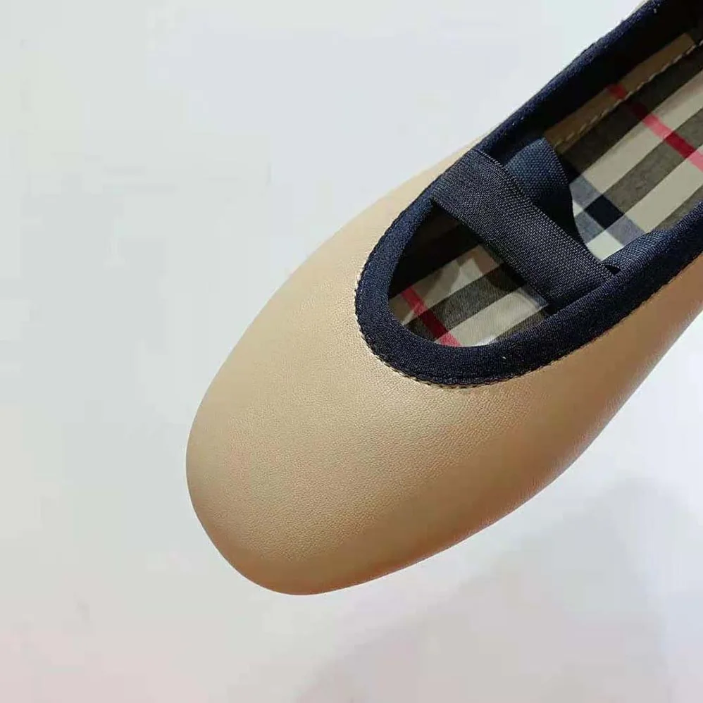 Burberry Logo Detail Vintage Check Cotton Ballerinas for Women in Sandy Burberry Logo Detail Vintage Check Cotton Ballerinas for Women in Sandy