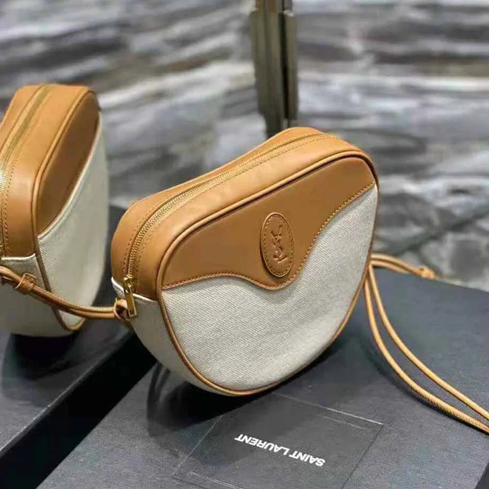 Saint Laurent YSL Monogramme Coeur Bag in Canvas and Vintage Leather for Women