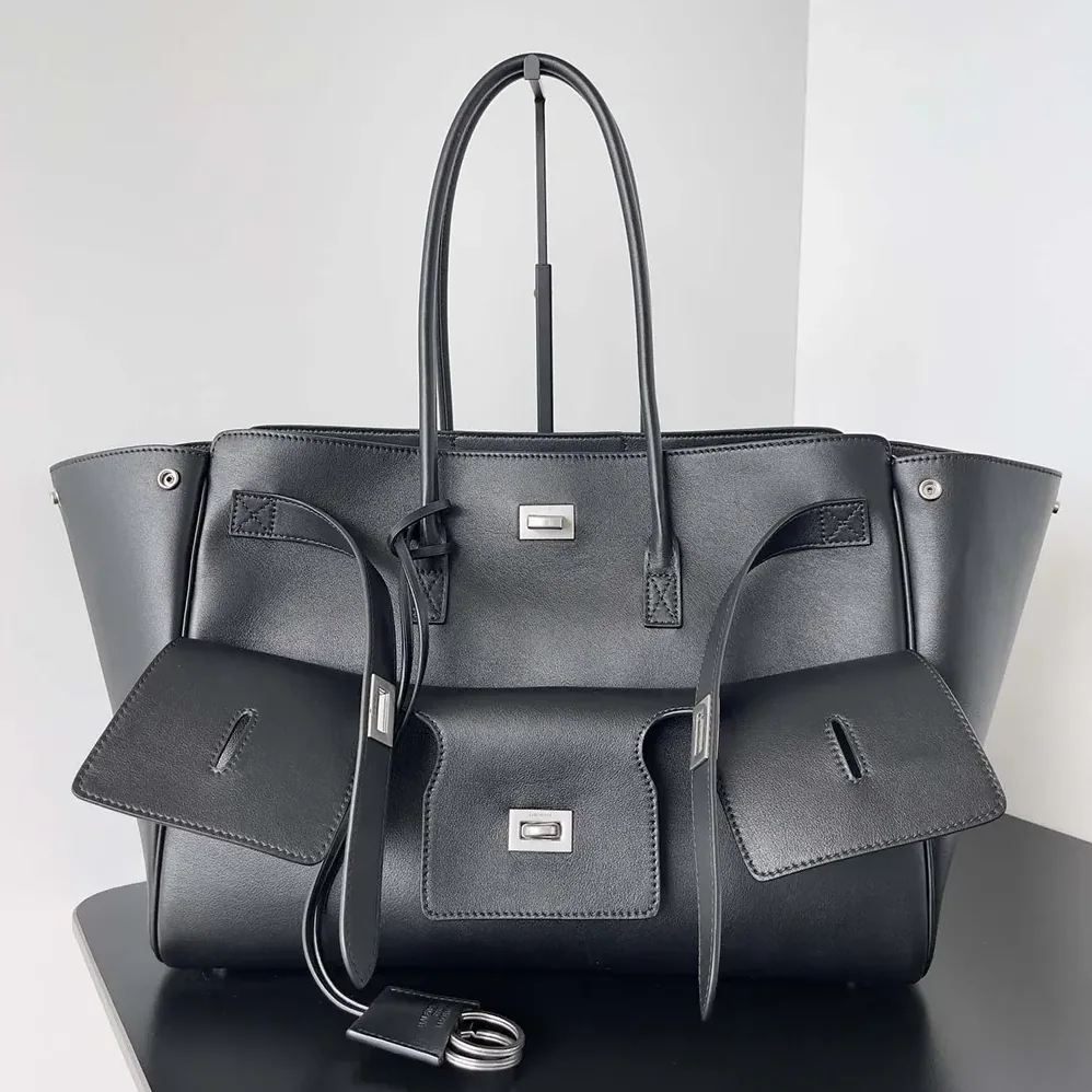 Balenciaga Bel Air Medium Carry All Bag in Black Smooth Calfskin for Women