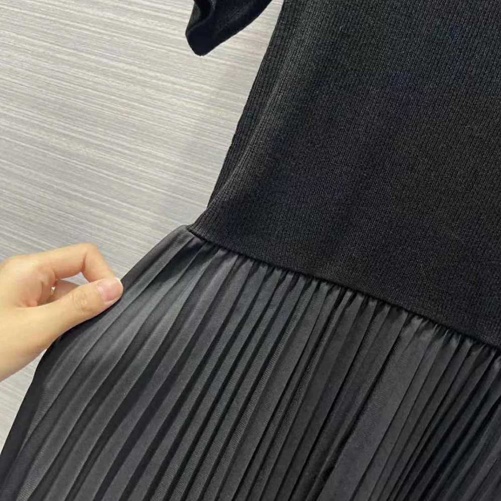 Prada Crepe DE Chine and Knit Dress for Women in Black Prada Crepe DE Chine and Knit Dress for Women in Black