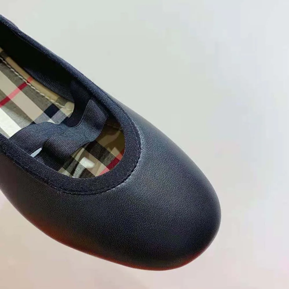 Burberry Logo Detail Vintage Check Cotton Ballerinas for Women in Black Burberry Logo Detail Vintage Check Cotton Ballerinas for Women in Black