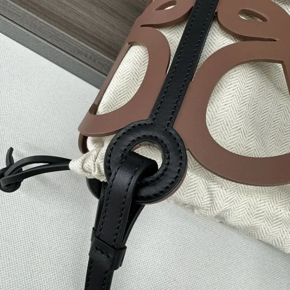 Loewe Small Anagram Cut-out Tote in Calfskin for Women in Tan Loewe Small Anagram Cut-out Tote in Calfskin for Women in Tan