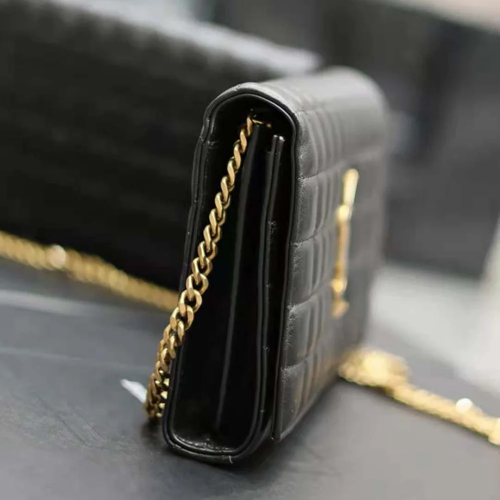 Saint Laurent YSL Le Maillon in Quilted Shiny Leather for Women in Black