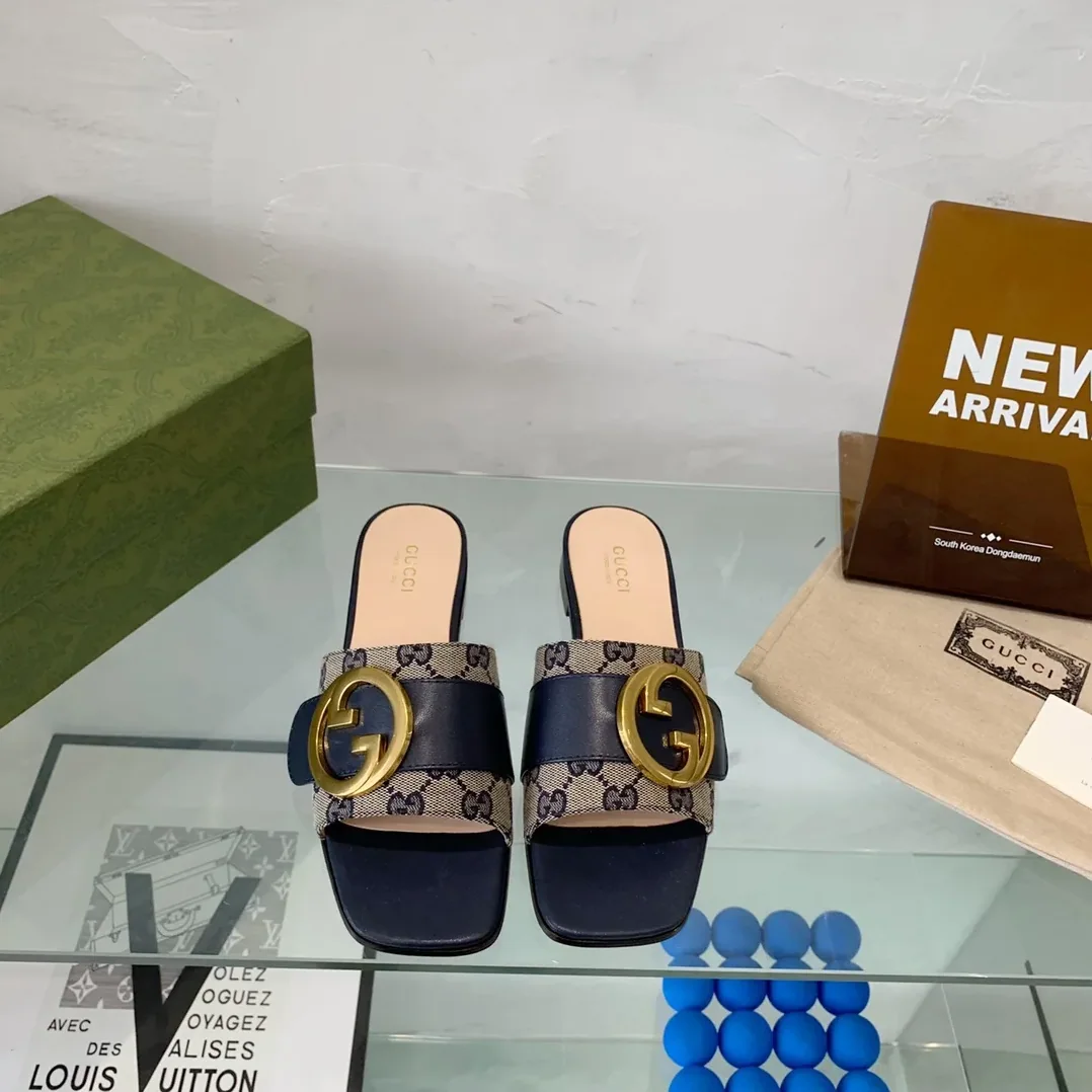 Gucci Blondie Matelasse Canvas Slide Sandal Black Gucci Blondie Matelasse Canvas Slide Sandal Black