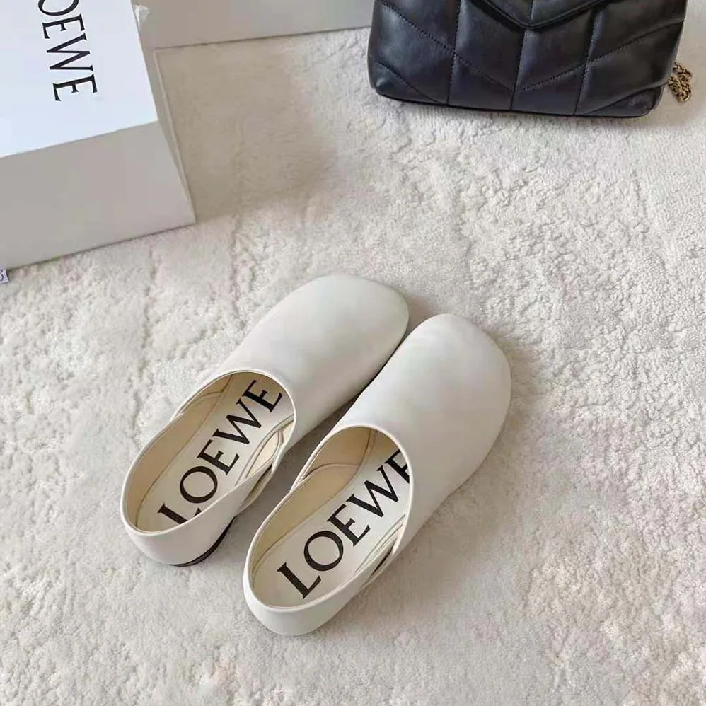 Loewe Toy Slipper in Goatskin for Women in White Loewe Toy Slipper in Goatskin for Women in White