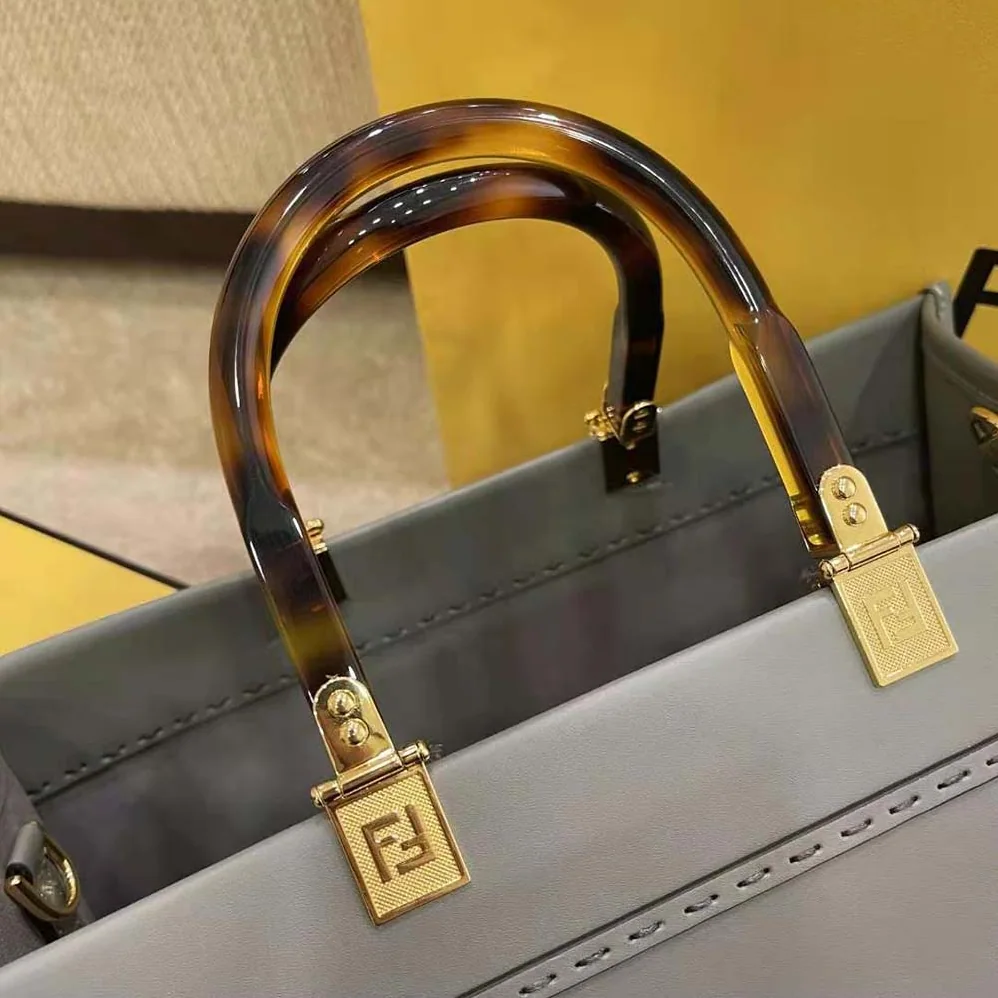 Fendi Sunshine Medium Leather Shopper for Women in Silver Fendi Sunshine Medium Leather Shopper for Women in Silver
