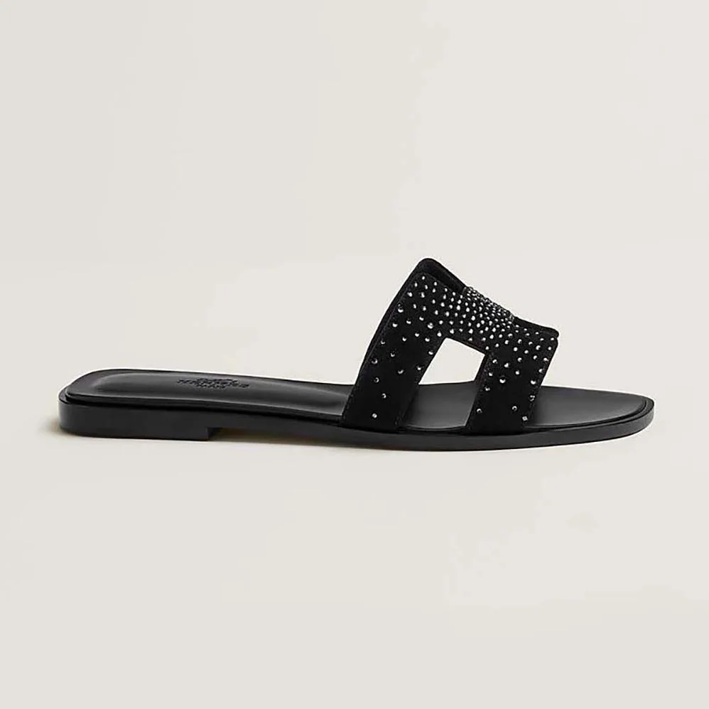 Hermes Oasis Sandal in Suede Goatskin for Women in Black Hermes Oasis Sandal in Suede Goatskin for Women in Black