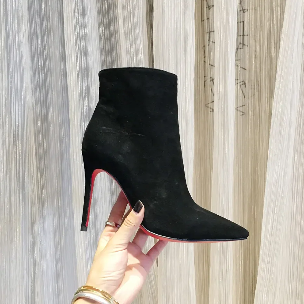 Christian Louboutin So Apostropha Booty 80 mm Low Boots for Women in Black