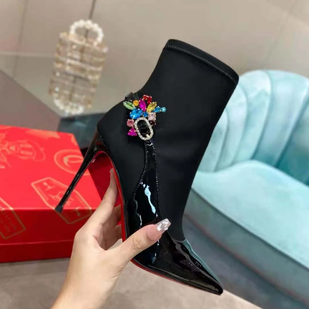 Christian Louboutin Jessie Booty Joli 100 mm Heel Height for Women in Black