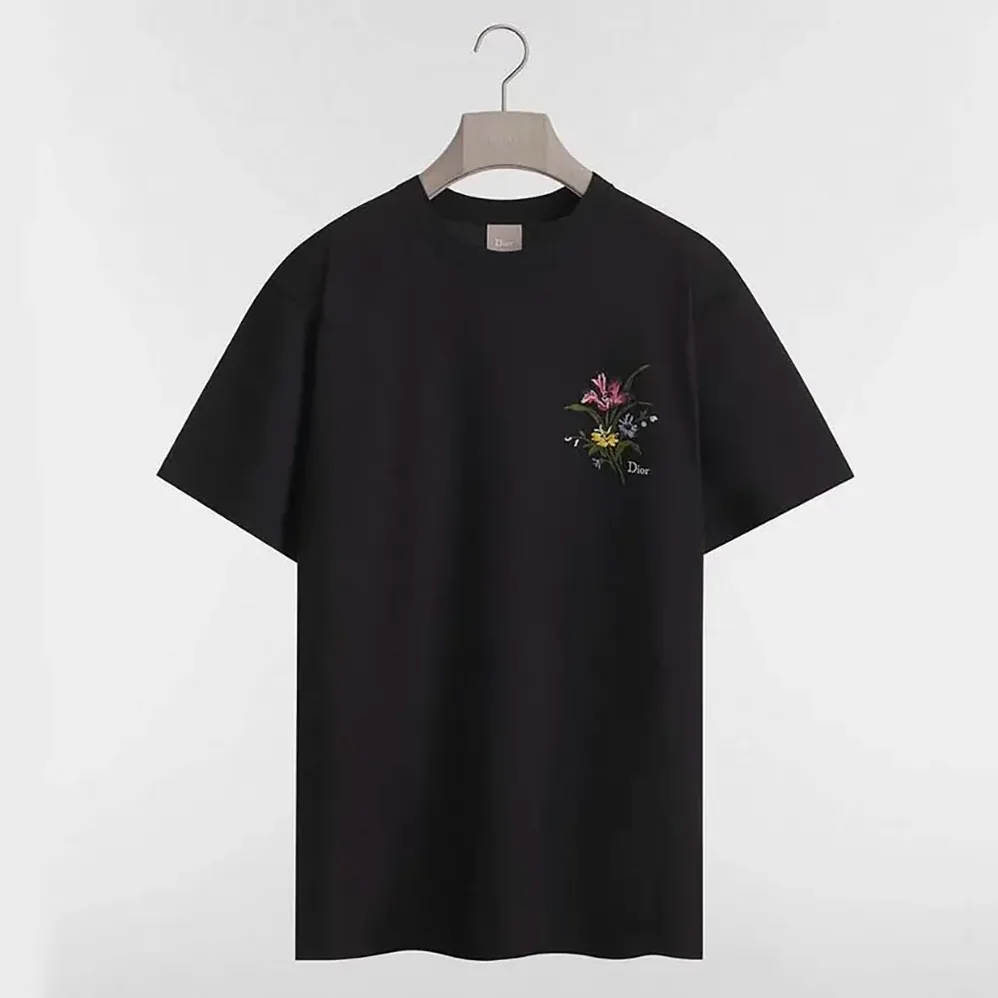 Dior T-Shirt with Dior Secret Garden Motif Relaxed Fit Black Cotton Jersey for Women Dior T-Shirt with Dior Secret Garden Motif Relaxed Fit Black Cotton Jersey for Women