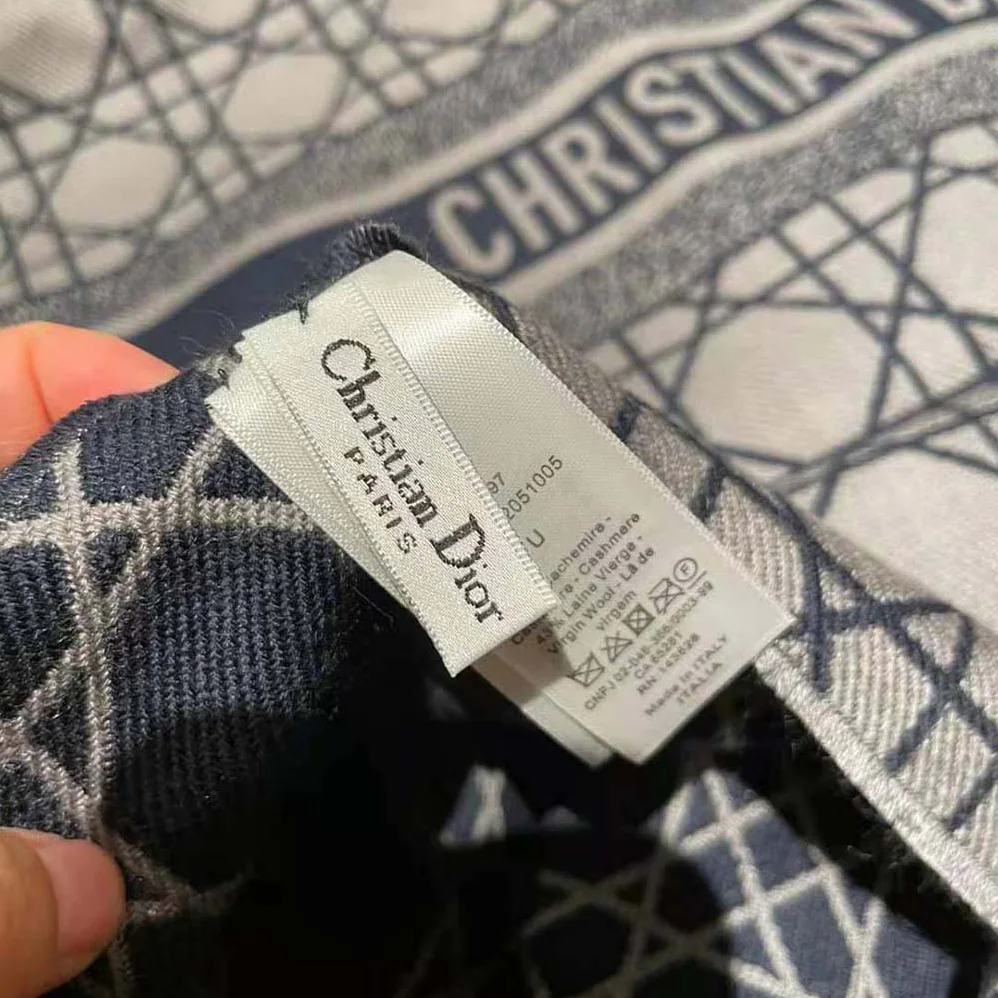 Dior Cannage Scarf Navy Blue and Gray Cashmere and Virgin Wool for Women Dior Cannage Scarf Navy Blue and Gray Cashmere and Virgin Wool for Women