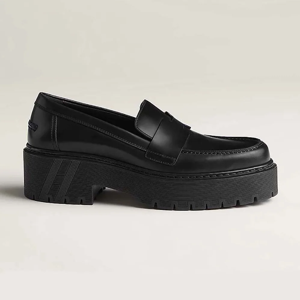 Hermes Hitch Loafer in Glazed Calfskin for Women in Black Hermes Hitch Loafer in Glazed Calfskin for Women in Black