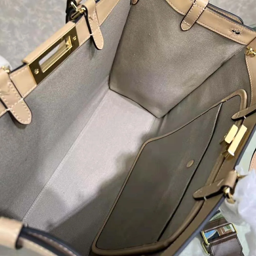 Fendi Medium Peekaboo X for Women in Tote Gray Canvas Bag Fendi Medium Peekaboo X for Women in Tote Gray Canvas Bag