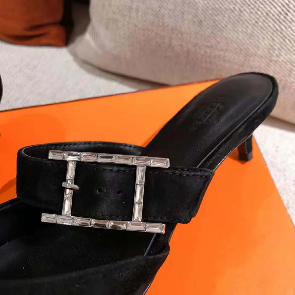 Hermes Blink Mule Mule in Suede Goatskin for Women in Black
