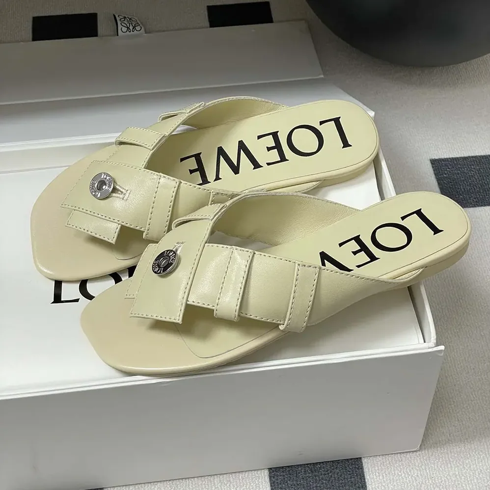 Loewe Toy Panta Toe Post Sandal in Lambskin for Women in Beige Loewe Toy Panta Toe Post Sandal in Lambskin for Women in Beige