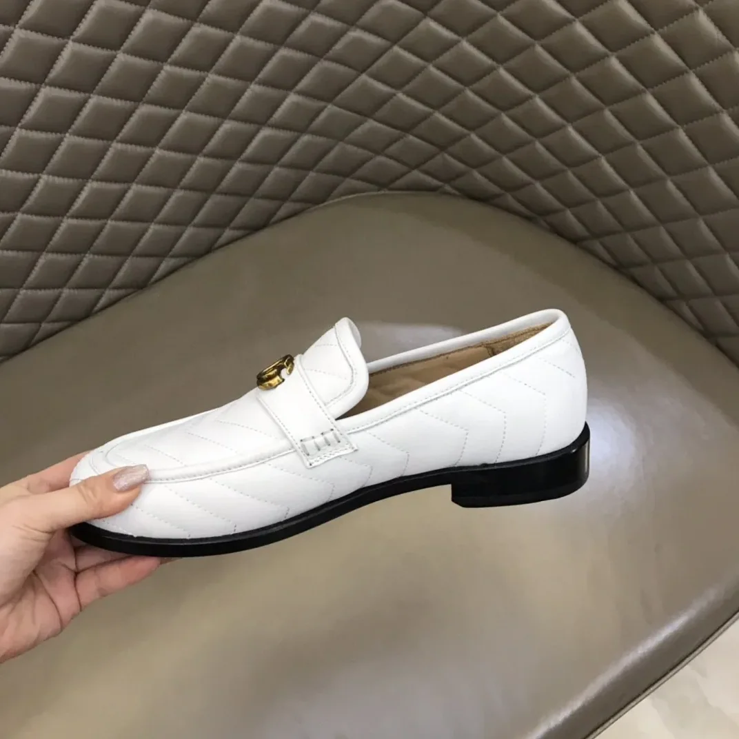 Gucci Loafer With Interlocking G White Gucci Loafer With Interlocking G White