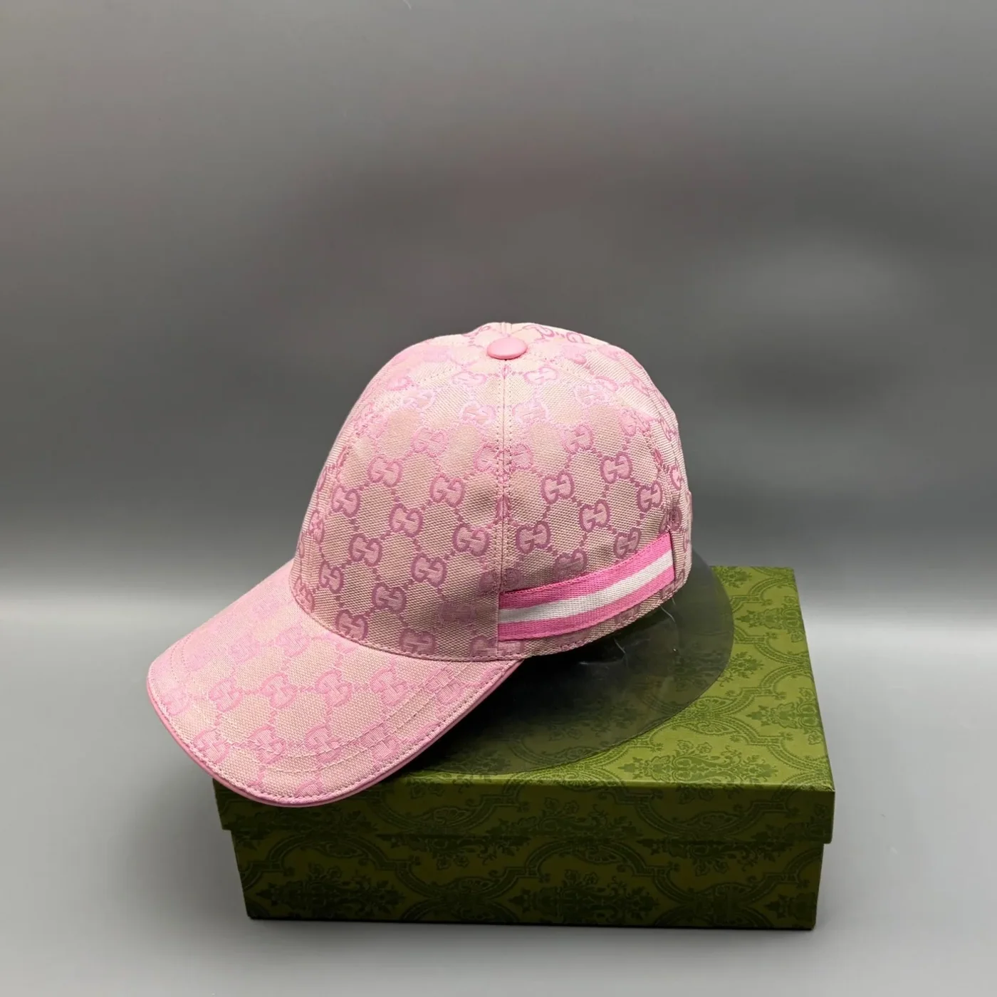Gucci Original GG Canvas Baseball Hat With Web Pink GG Gucci Original GG Canvas Baseball Hat With Web Pink GG