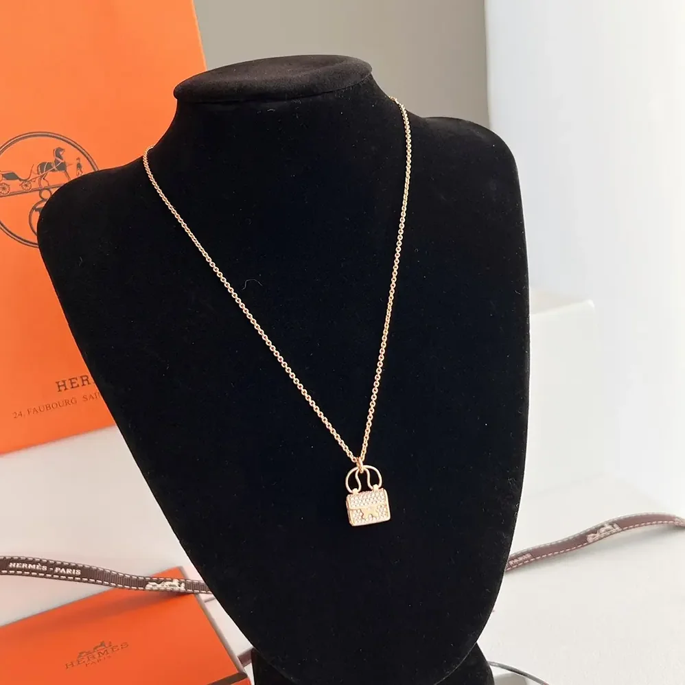Hermes Amulettes Constance Pendant for Women