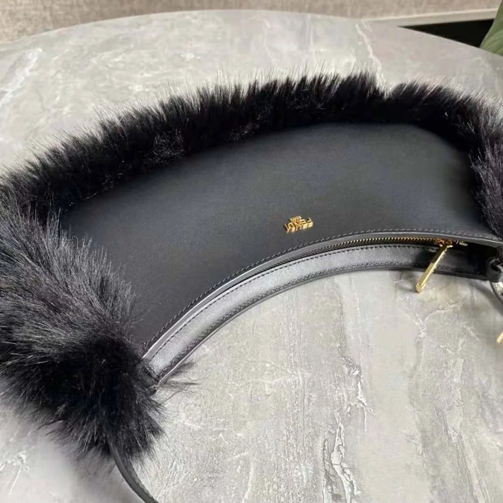 Fendi O'Lock Swing Black Fox Fur and Leather Pouch for Women Fendi O'Lock Swing Black Fox Fur and Leather Pouch for Women