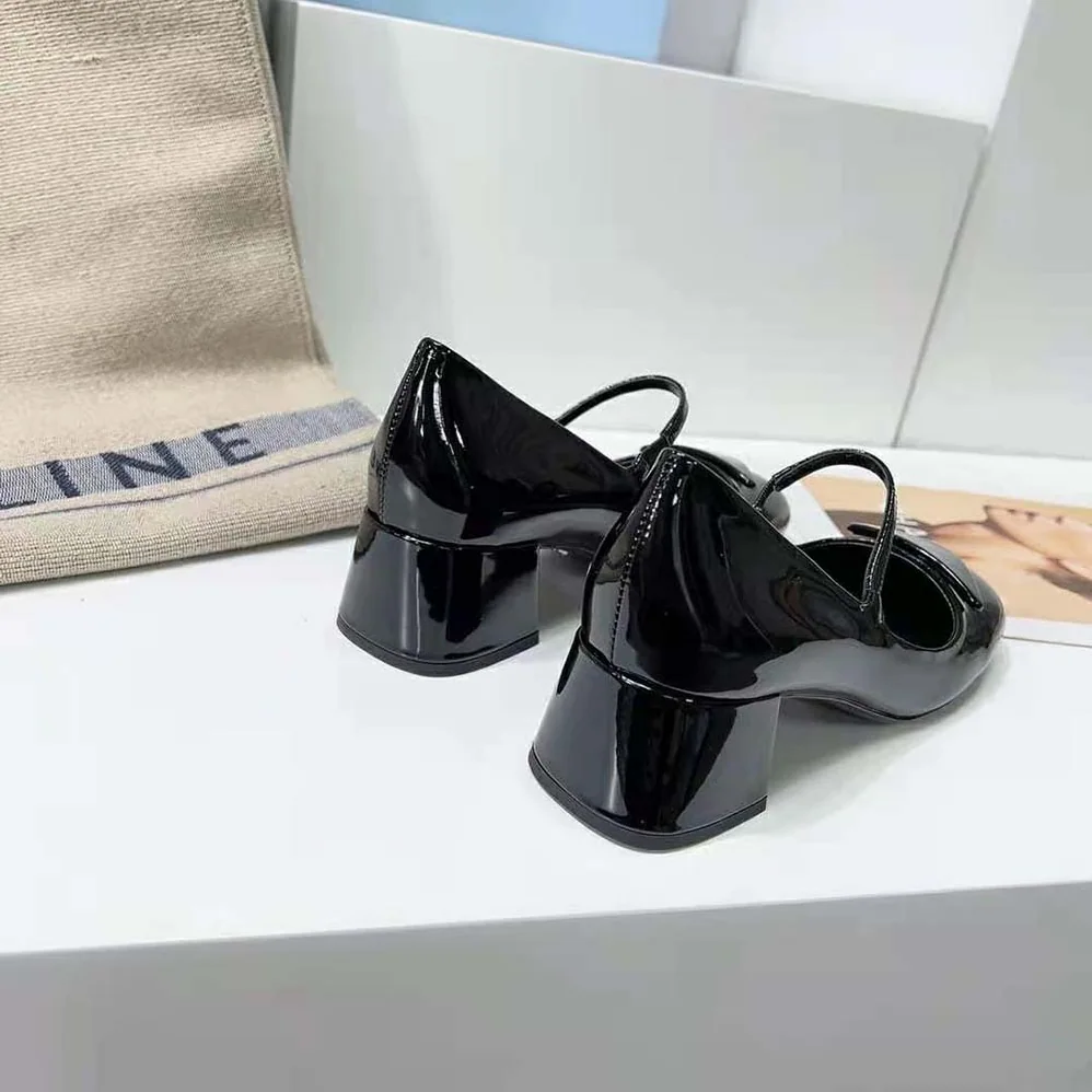 Prada Patent Leather Pumps in 45mm Heel Height for Women in Black