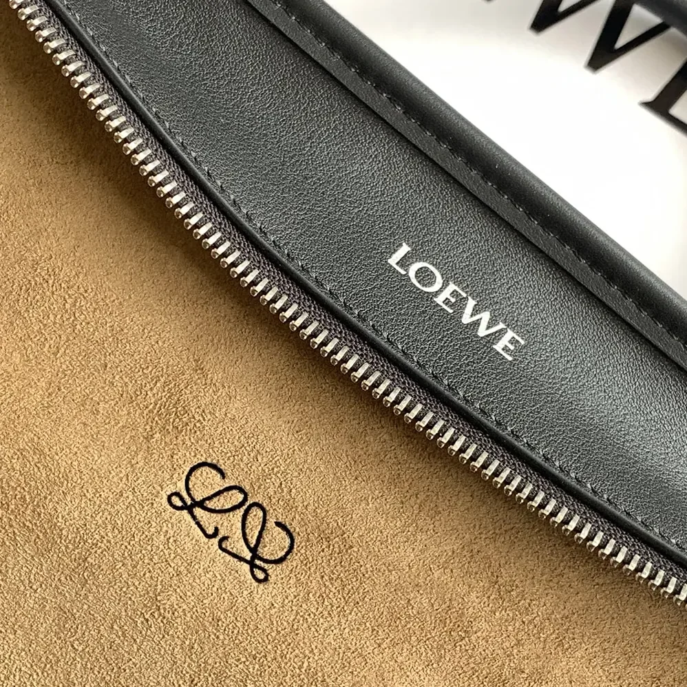 Loewe Medium Amazona 180 Bag in Soft Calfskin for Women