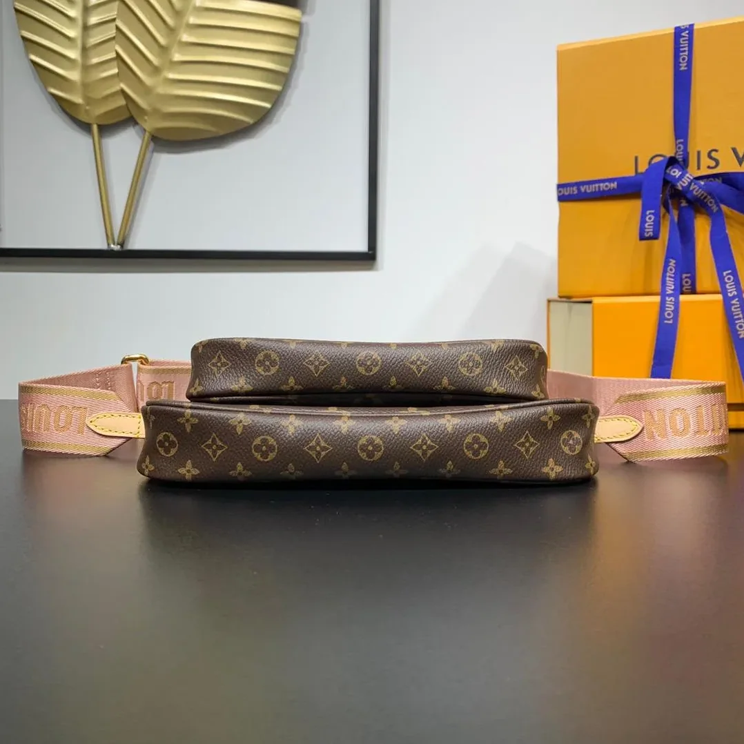 Louis Vuitton Multi Pochette Accessoire Shoulder Bag / Pink Monogram Canvas Gold Hardware Louis Vuitton Multi Pochette Accessoire Shoulder Bag / Pink Monogram Canvas Gold Hardware