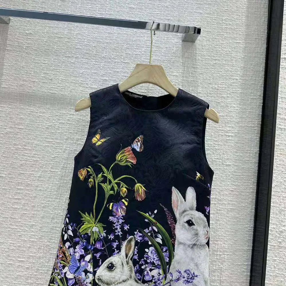 Dolce Gabbana D&G Rabbit-Print Brocade A for Women in Line Dress Dolce Gabbana D&G Rabbit-Print Brocade A for Women in Line Dress