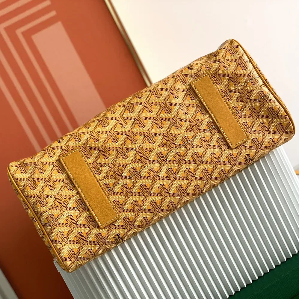 Goyard Rouette Souple Bag for Unisex in Yellow