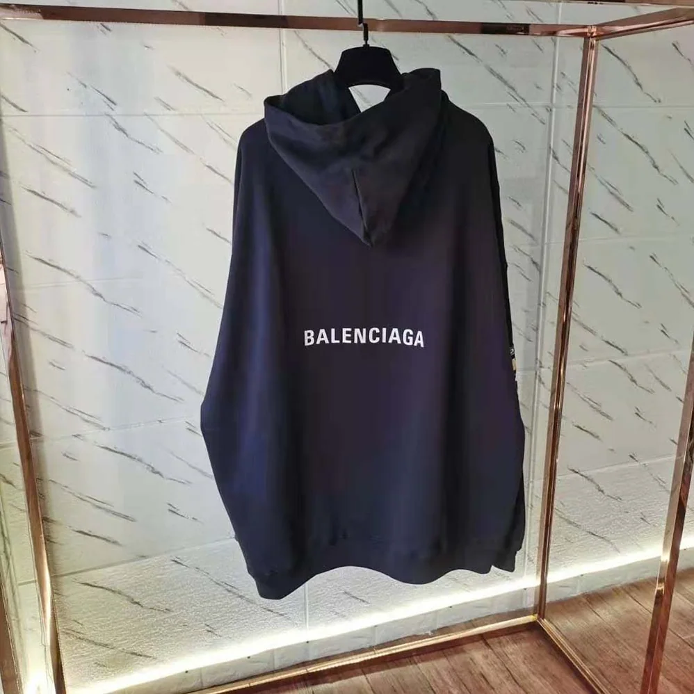 Balenciaga Space Boxy Hoodie in Black Medium Fleece for Women Balenciaga Space Boxy Hoodie in Black Medium Fleece for Women