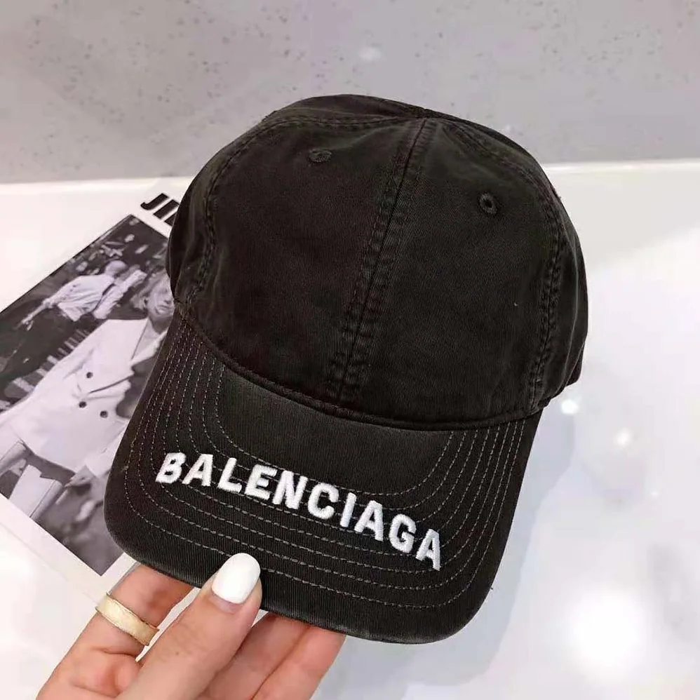 Balenciaga Logo Visor Cap in Black and White Cotton Drill for Women Balenciaga Logo Visor Cap in Black and White Cotton Drill for Women
