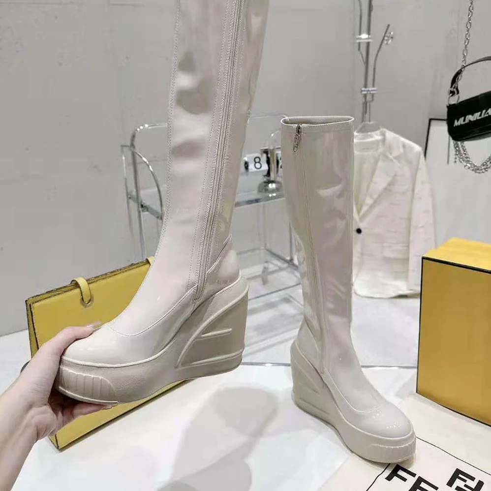 Fendi Fashion Show White Patent Leather Boots for Women Fendi Fashion Show White Patent Leather Boots for Women