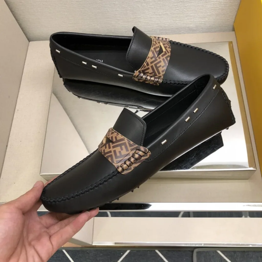 Fendi Force Black Loafers 7D1473