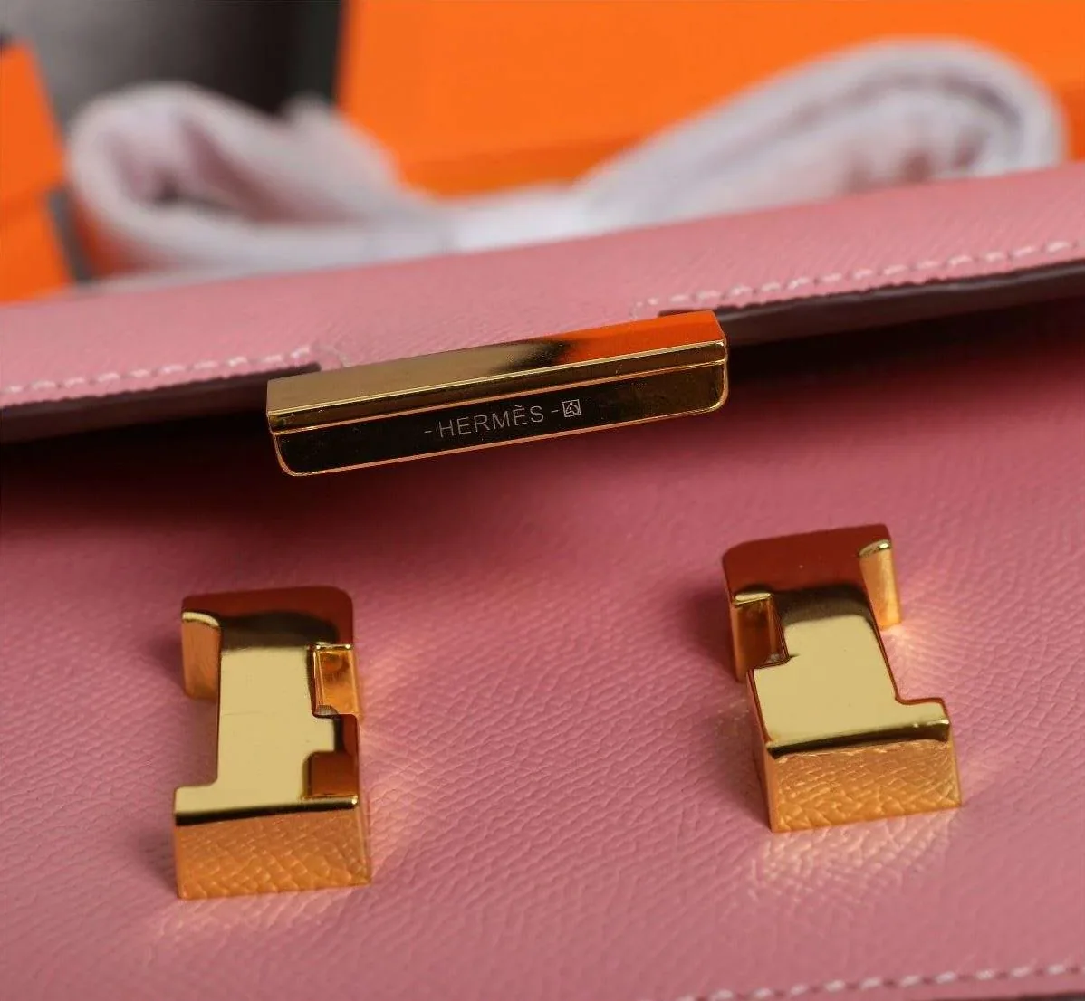 Constance Burgundy in Pink/Orange / Constance Burgundy in Pink/Orange /