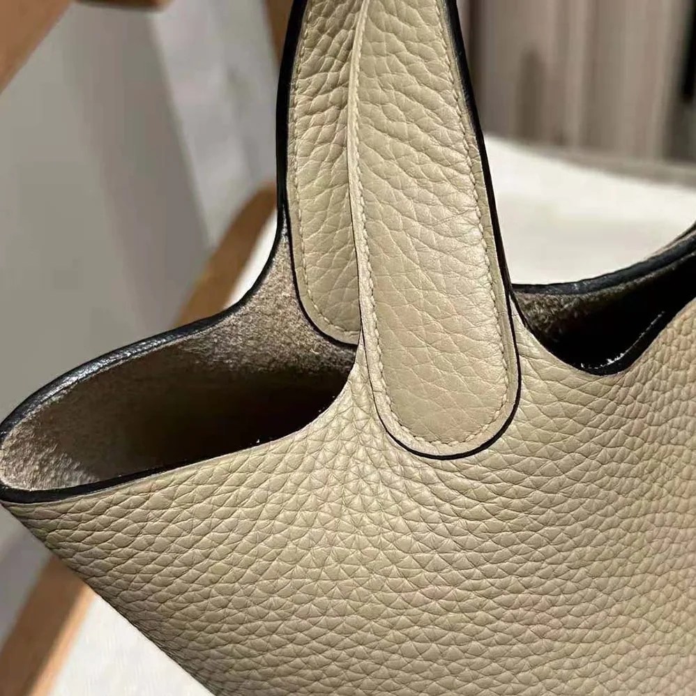 Hermes Picotin Lock 18cm in Clémence leather for Women in Gray