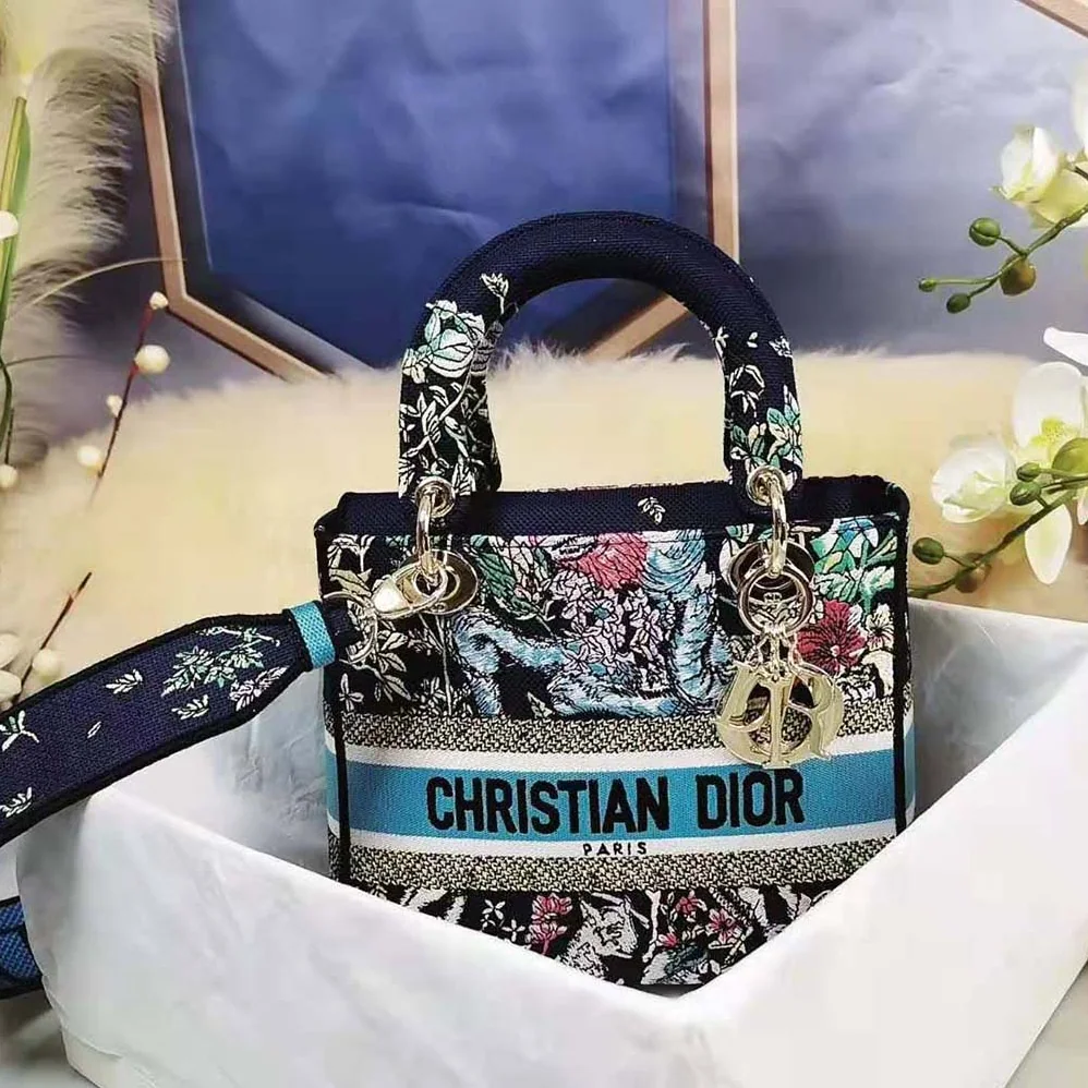 Dior Medium Lady D-Lite Bag Blue Multicolor D for Women in Constellation Embroidery Dior Medium Lady D-Lite Bag Blue Multicolor D for Women in Constellation Embroidery