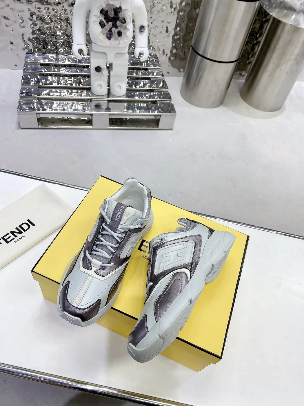 Fendi FD Fendi Faster Low-Tops Sneakers Grey 7E1555AKX4F1ICJ Fendi FD Fendi Faster Low-Tops Sneakers Grey 7E1555AKX4F1ICJ